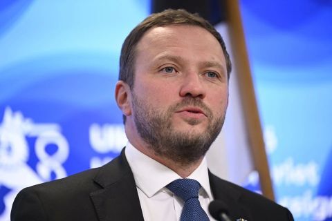 ������ ������