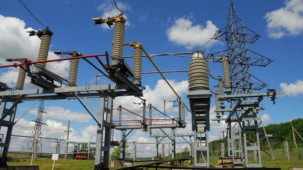 На Украине сообщили о введении режима экономии электроэнергии из-за повреждений инфраструктуры