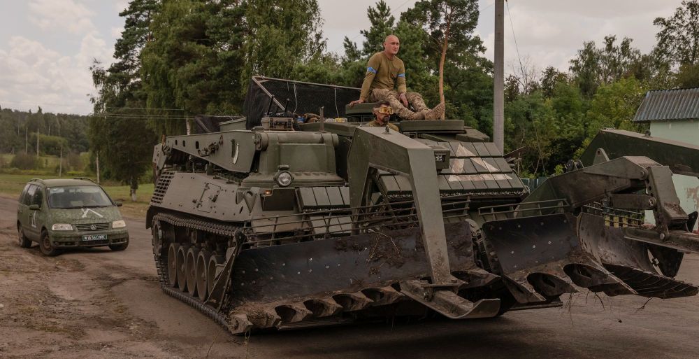 В то время, как Украина вторгается в Россию, ВСУ испытывают проблемы на восточном фронте – The Wall Street Journal