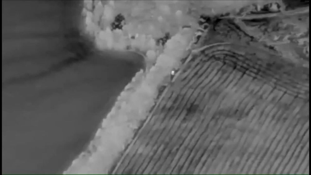 ������ ��������: #���������. � ������ �.�. �������� ������� ������� ������� �������� ���� � ����������� ���� "��������-�" �� ������� ���� M270 MLRS