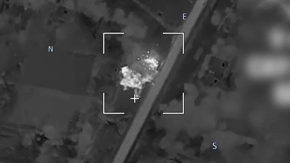 МО РФ показало уничтожение «Ланцетом» украинской САУ в Сумской области