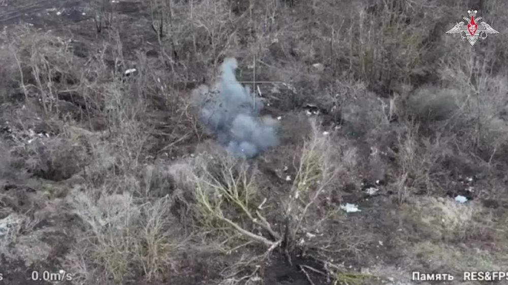  :  FPV-           