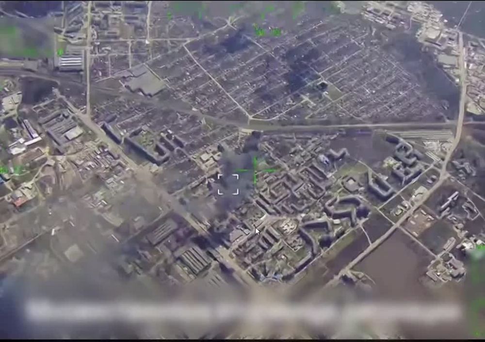 Прилёты &quot;Гераней&quot; сняла на видео