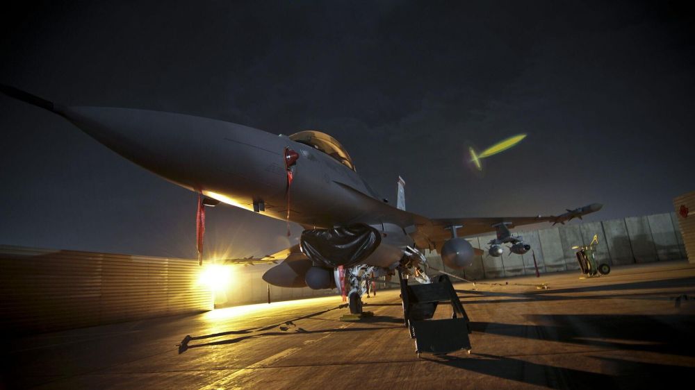 &quot;    &quot;:   ,   F-16    
