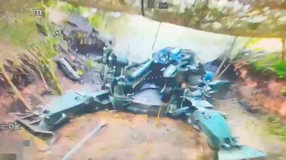 �� �� �������� ������� M777 � ������� � ������� �������