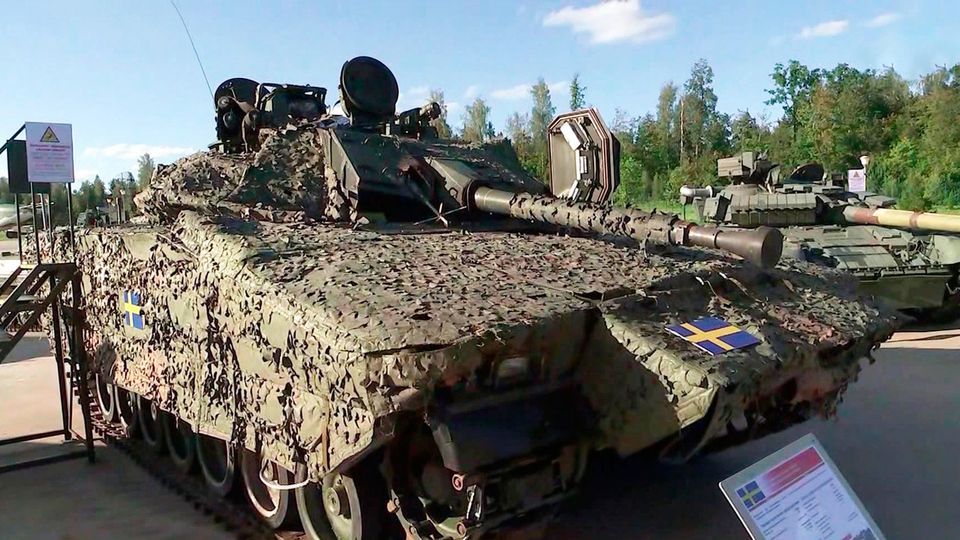        CV90  