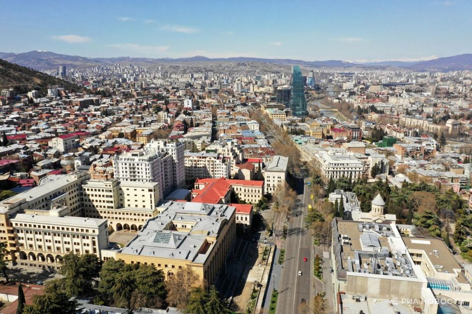 В Грузии задержали пятерых россиян за незаконную легализацию доходов