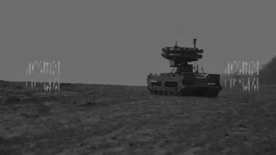 МИНИ «ТОС». Поработали впервые с подразделением которое применяет «доставку радостей» противнику на Сумском направлении! Робот показывает себя хорошо, но развиваться нужно в этом направлении все больше и больше! Архангел...