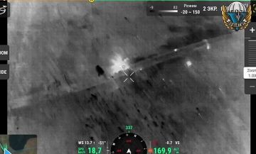 Наши операторы БПЛА уничтожили транспорт противника в Сумской области и затем методично добили живую силу