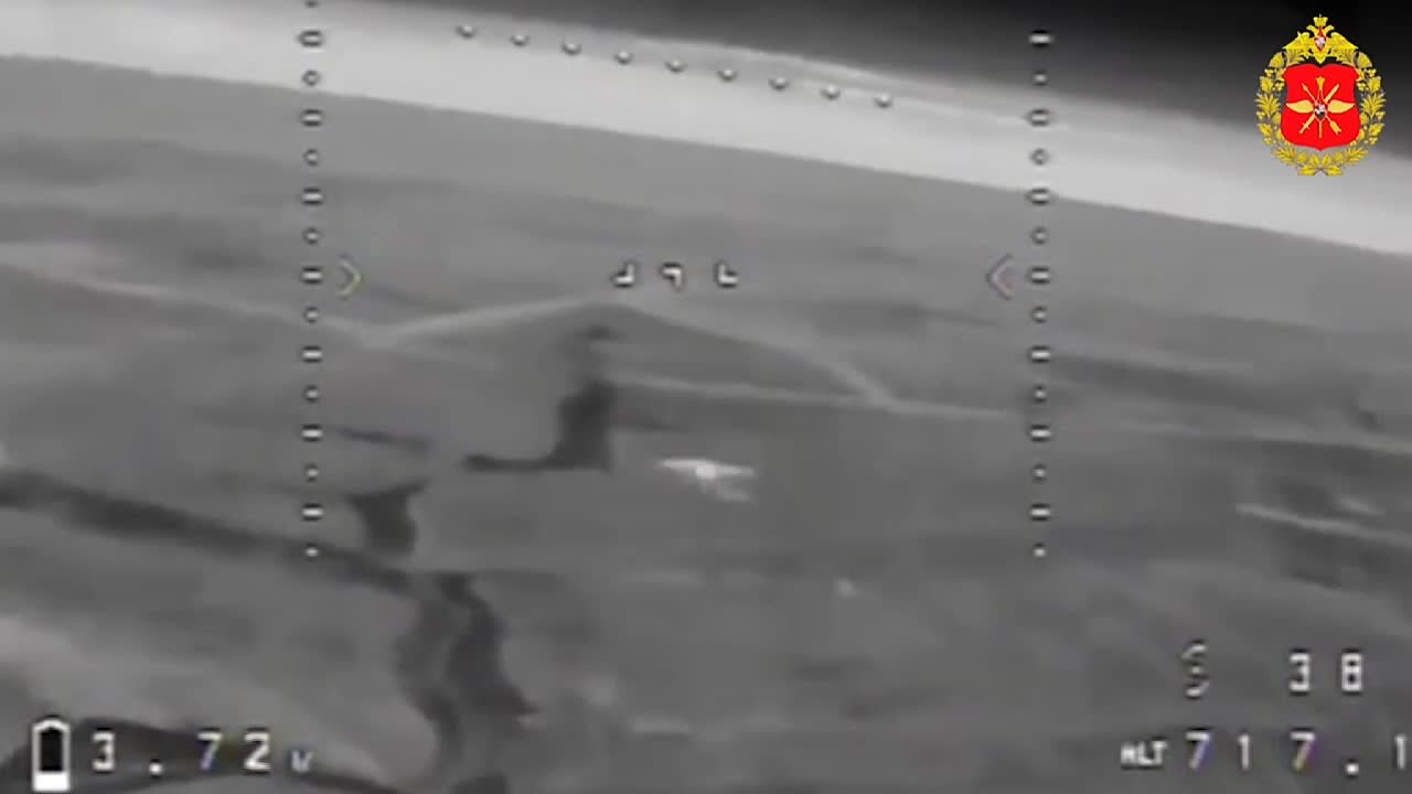 Сергей Зенин: Подразделением войск беспилотных систем действующим в составе 83-й отдельной гвардейской десантно-штурмовой бригады в районе населенного пункта ВАРАЧИНО Сумской области был обнаружен разведывательный...