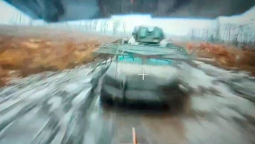 ��������� ���� ���������� ��������������� HMMWV � MaxxPro � ������� �������