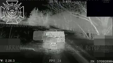 Уничтожение украинского двухзвенного гусеничного вездехода V-206 «Лось» в Сумской области