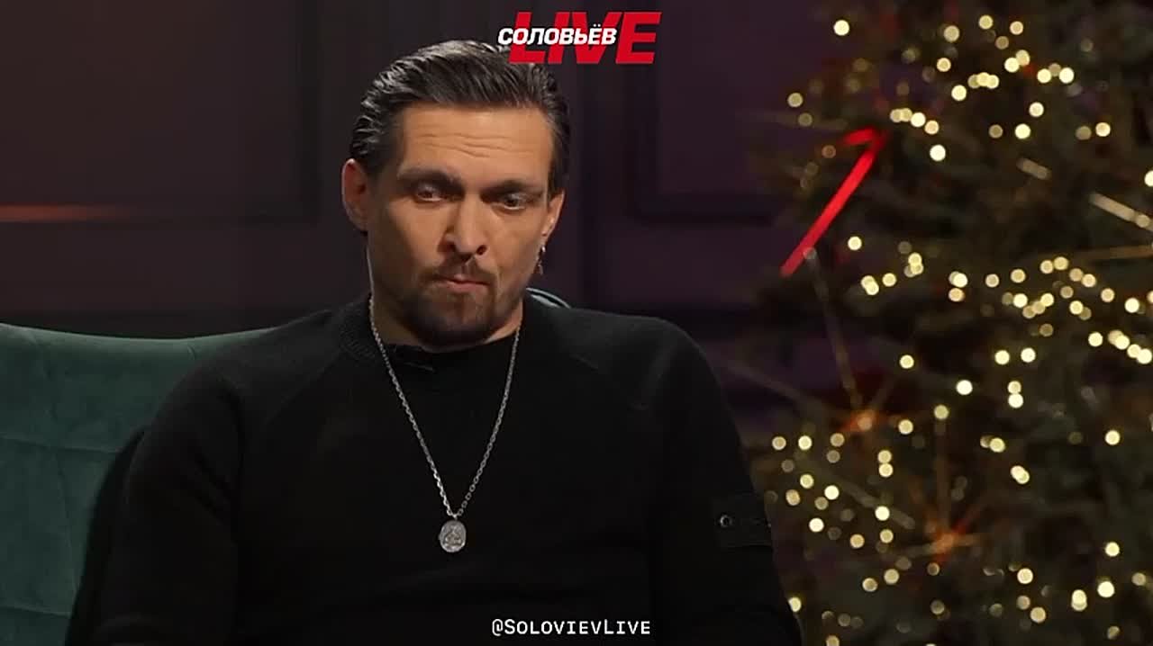 Украинский боксёр Усик заявил, что в перспективе не прочь стать президентом Украины