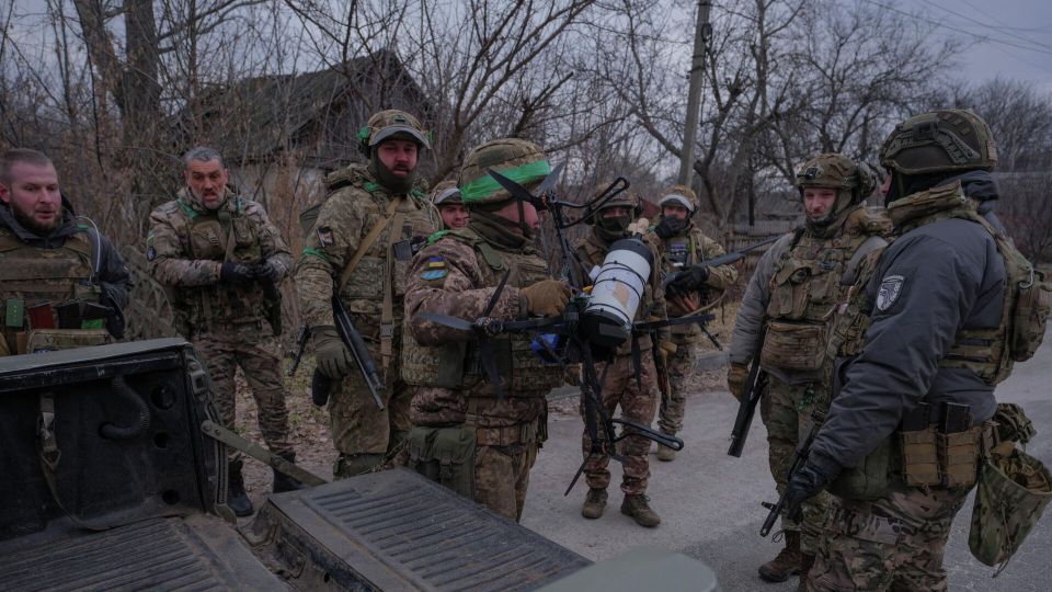 ВС РФ продвигаются в Сумской области: Киев перебрасывает полк из заключенных для сдерживания