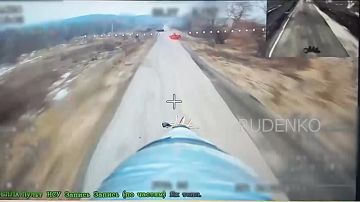 Андрей Руденко: Кадры уничтожения транспортных средств противника операторами войск беспилотных систем 41-й мотострелкового полка 44-го армейского корпуса группировки войск «Север» на Сумском направлении