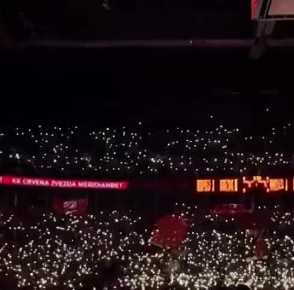 Сербы включили литовцам песню «Россия, моя любимая» перед матчем баскетбольной Евролиги Црвена Звезда — Жальгирис в Белграде