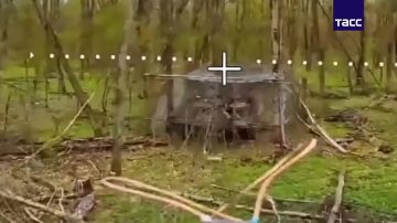 �������� ��� 83 ���������-��������� ������� �������� � ����� ���������� �-64�� � ������� �������