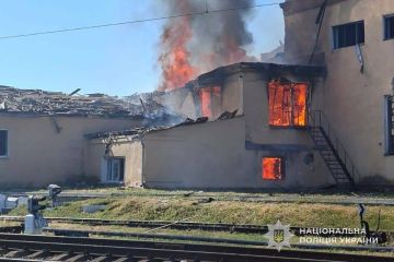 Последствия ударов российских беспилотников «Герань-2» по железнодорожной инфраструктуре в пгт