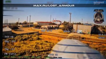 Ломай меня полностью.... Оптоволоконные FPV-дроны "КВН" нанесли удары по технологическому оборудованию компрессорной станции "Сумская", входящей в состав Сумского линейно-производственного управления магистральных...