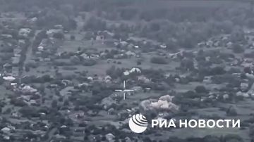 Су-34 уничтожили пункты временной дислокации ВСУ и управления БПЛА в Райгородке и Доброполье в ДНР, а также в Киянице Сумской области