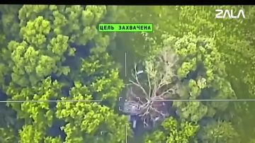 ������ ��� ZALA ������� ��������� ���������� ���� RAK-SA-12 �� ���� HMMWV � ������� �������