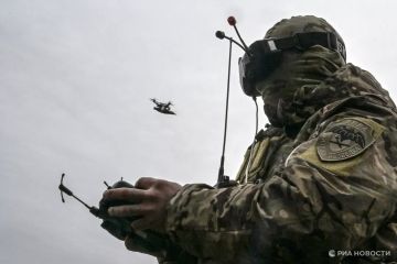 Бойцы «Севера» уничтожили пункт управления дронами ВСУ в Сумской области, сообщил РИА Новости командир взвода с позывным Дос