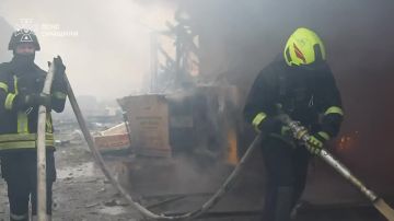 ВС РФ нанесли удар КАБами по складам в Сумах